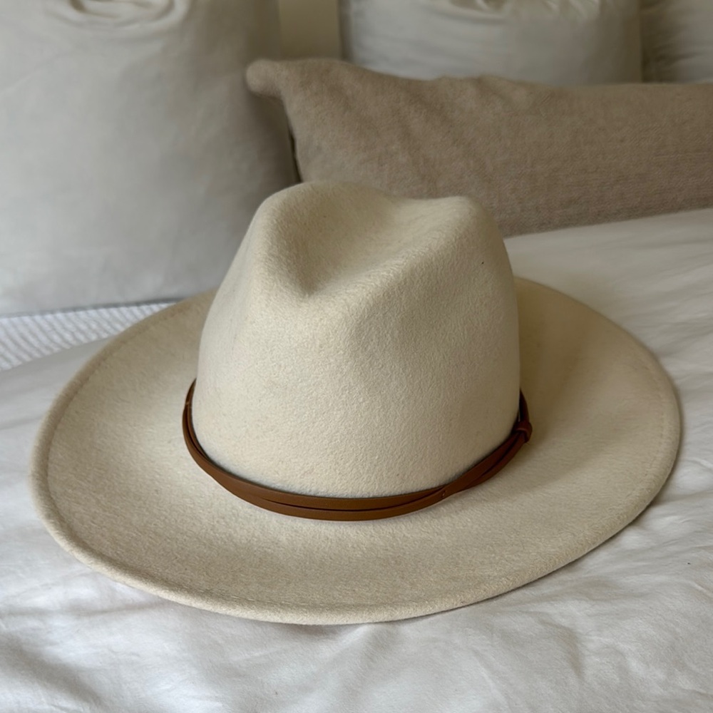 Anthropologie Classic Cream Fedora Hat
